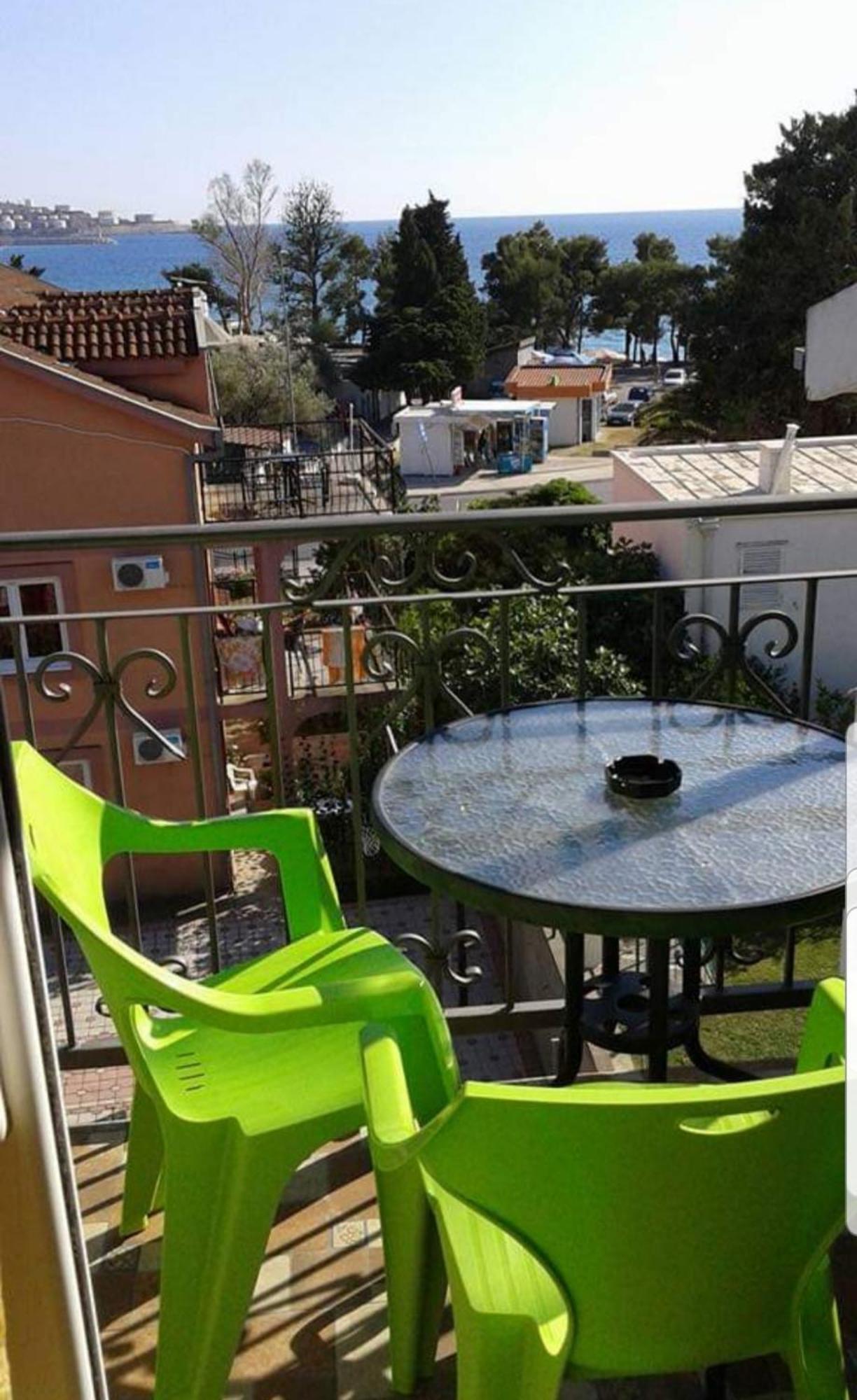 Apartments Bulatovic Bar Pokoj fotografie