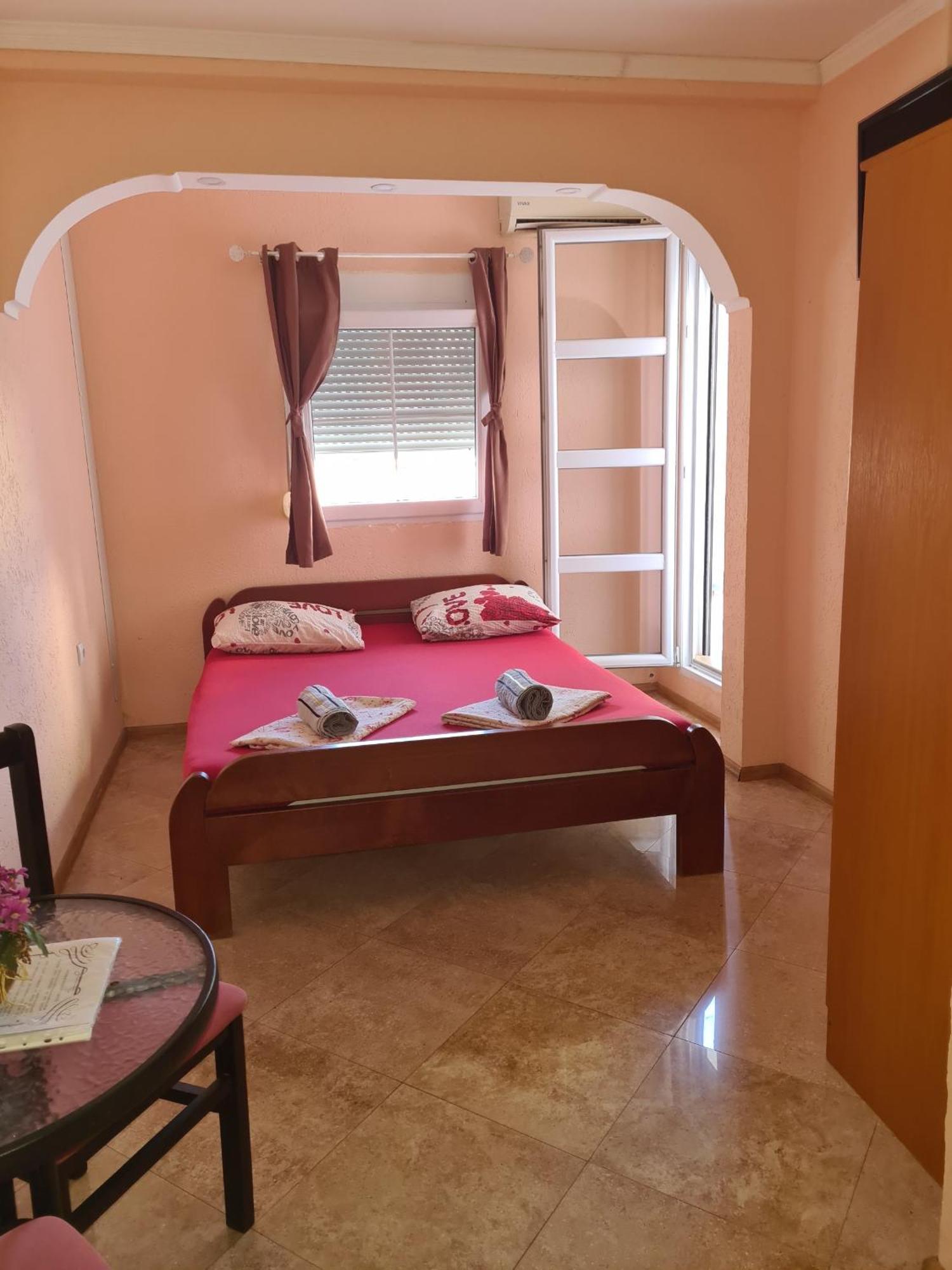 Apartments Bulatovic Bar Pokoj fotografie