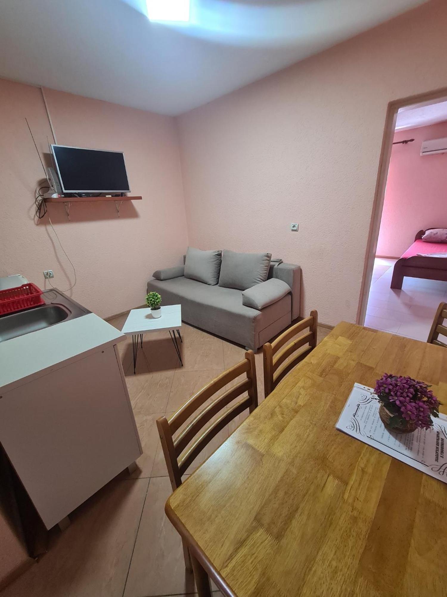 Apartments Bulatovic Bar Pokoj fotografie
